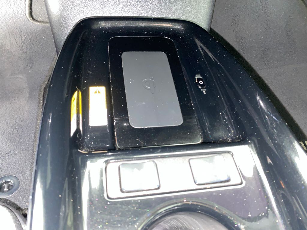 Vehicle image 19 of 41