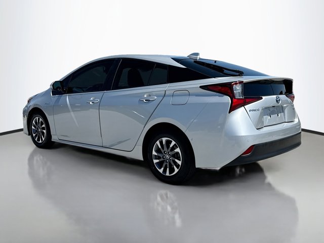 Vehicle image 11 of 43