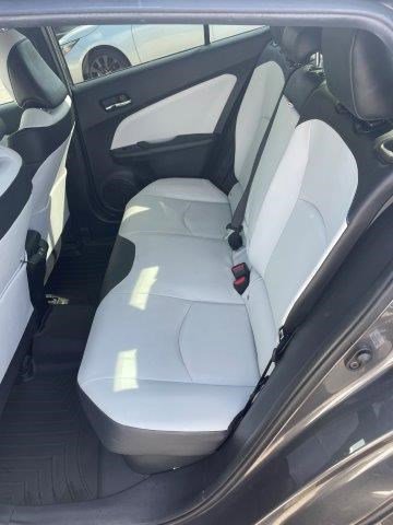 Vehicle image 9 of 9