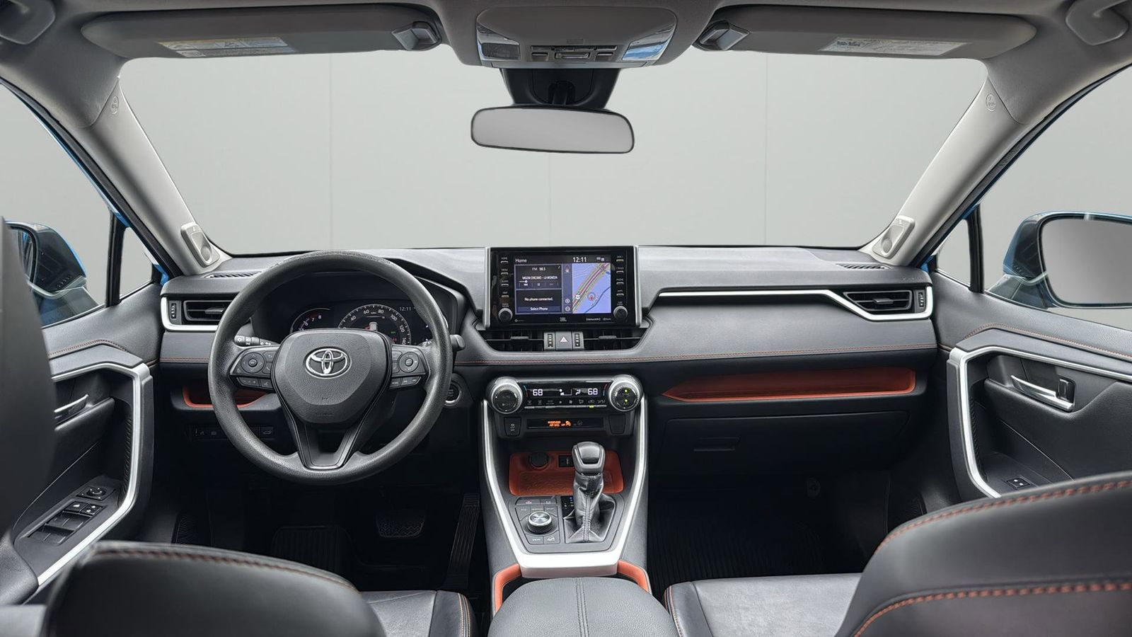 Vehicle image 24 of 31