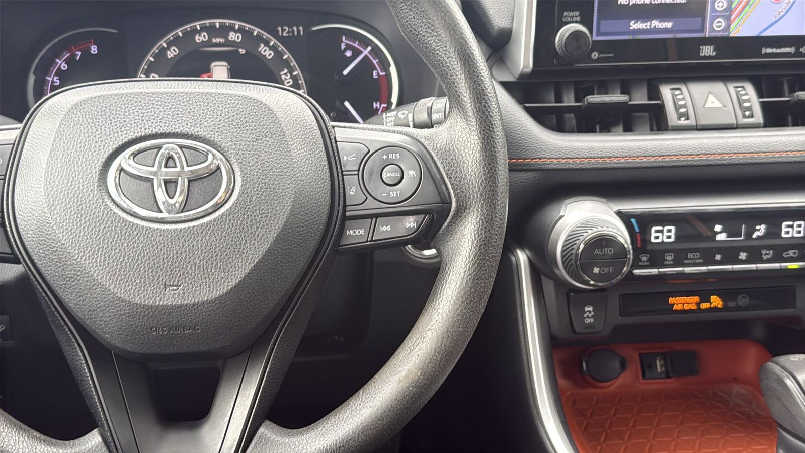 Vehicle image 19 of 31