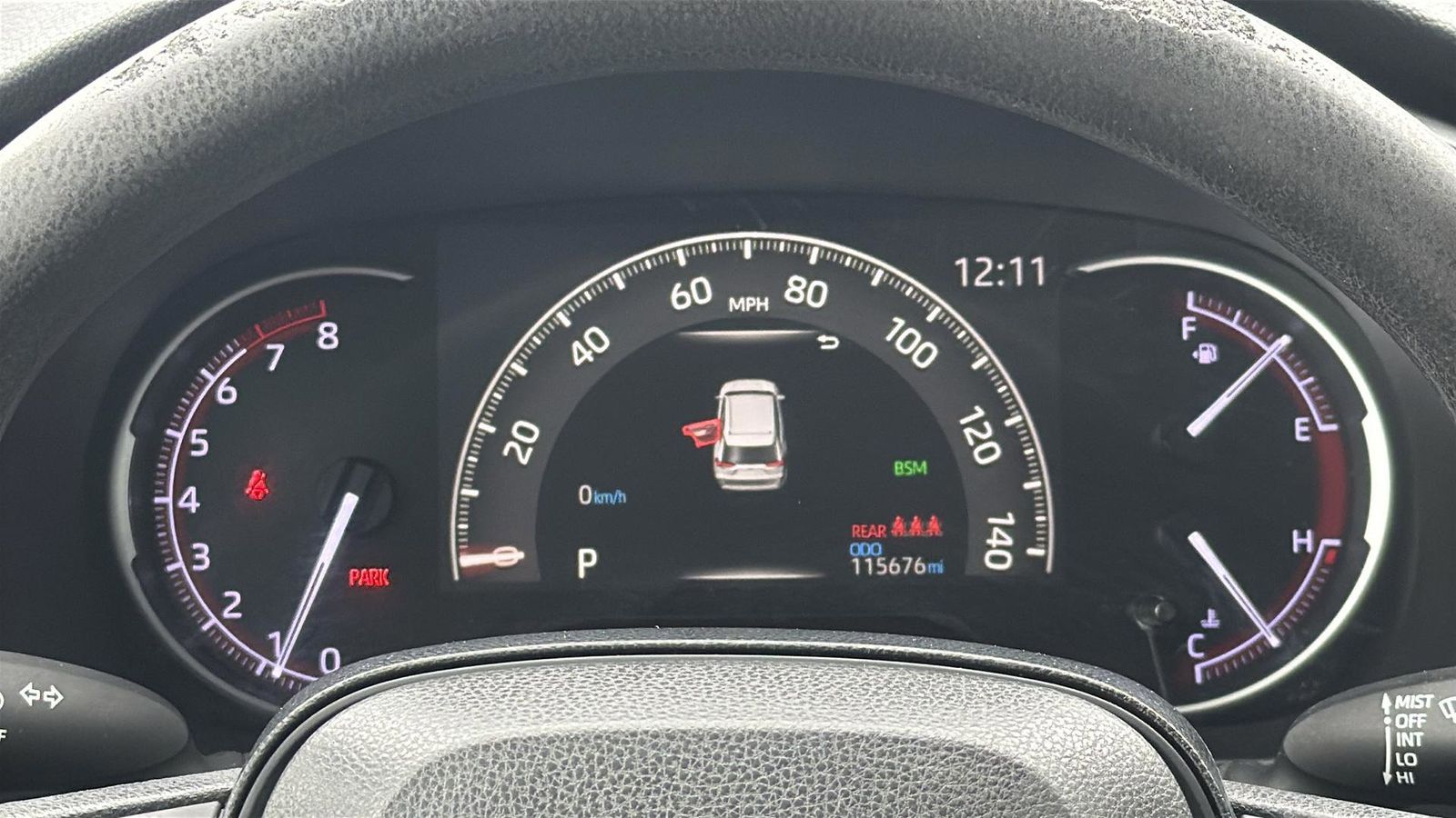 Vehicle image 16 of 31
