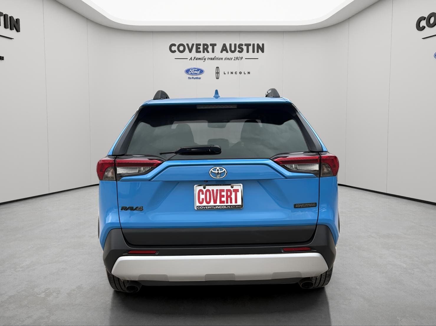 Vehicle image 5 of 31