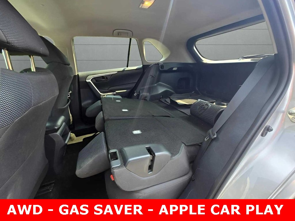 Vehicle image 15 of 35