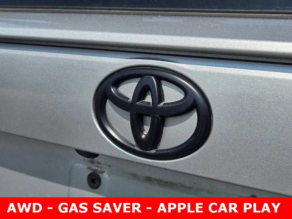 Vehicle image 34 of 35