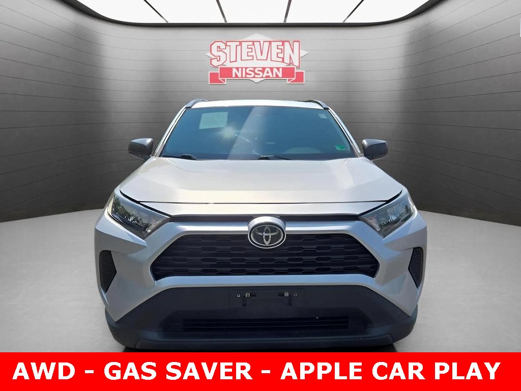 Vehicle image 2 of 35