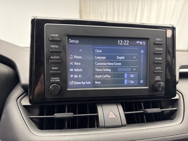 Vehicle image 22 of 23