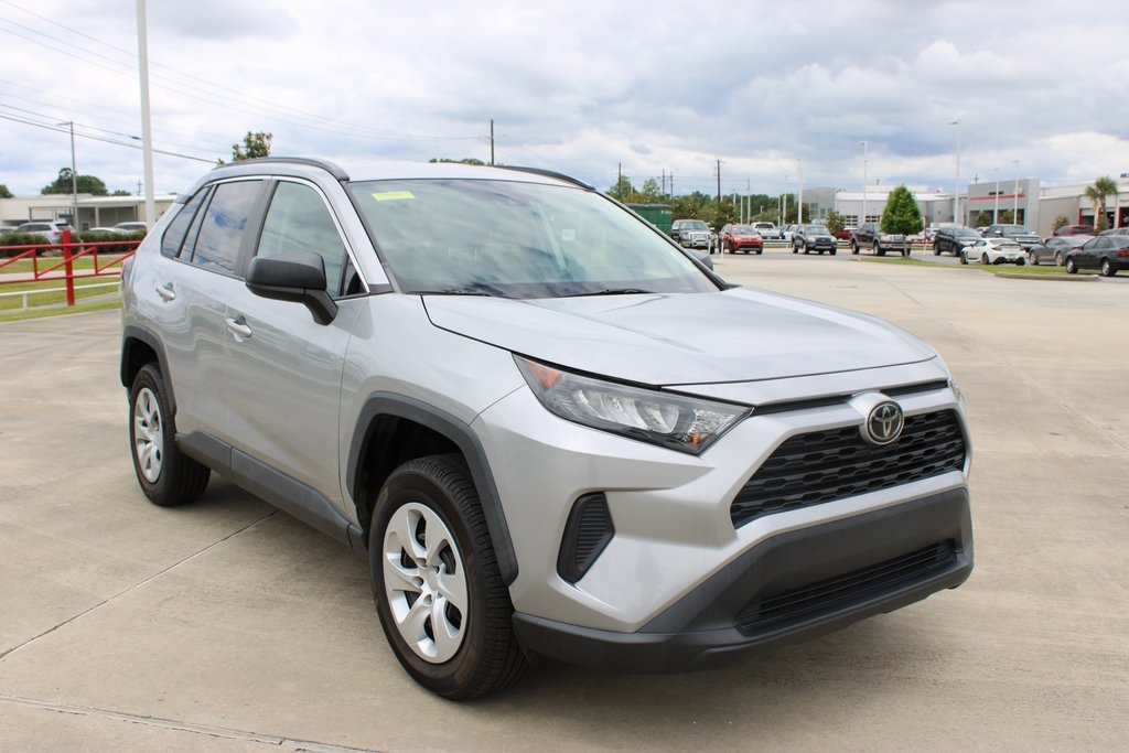 Vehicle image 3 of 28