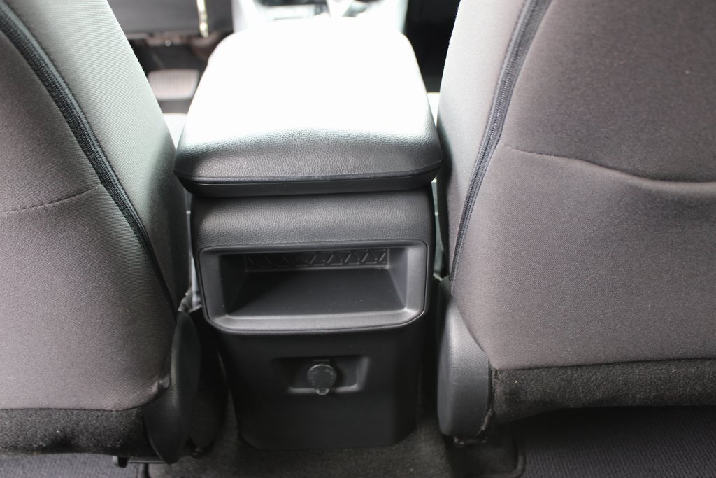 Vehicle image 27 of 28