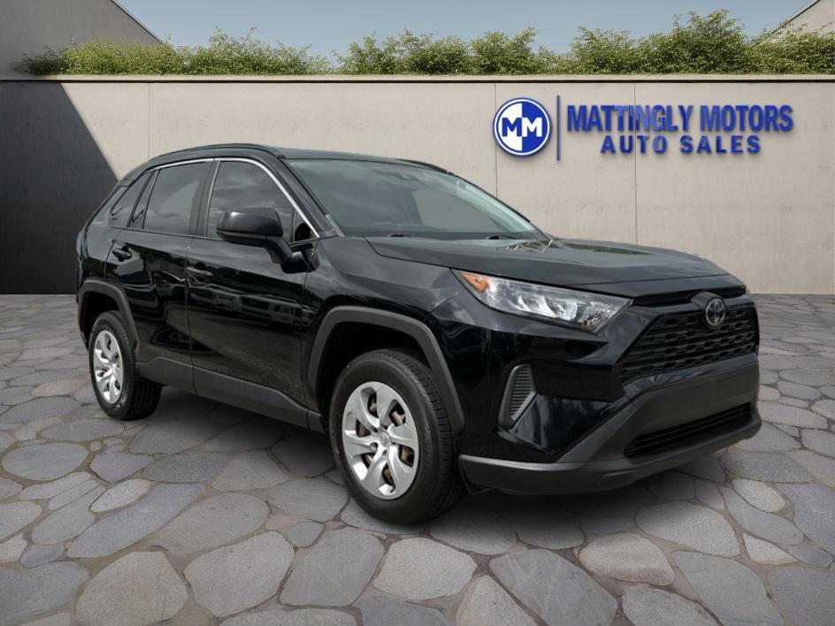 Vehicle image 3 of 34