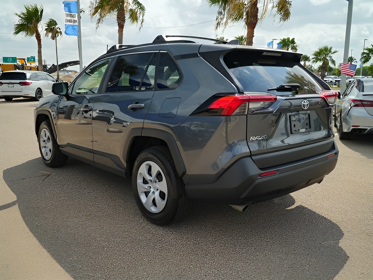 Vehicle image 34 of 35
