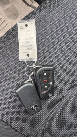 Vehicle image 28 of 36