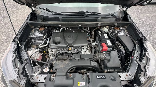 Vehicle image 6 of 36