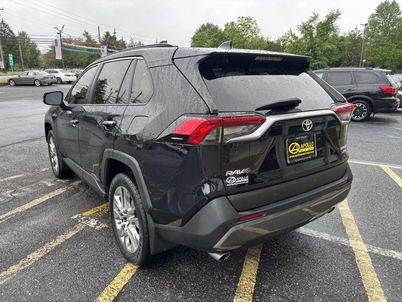 Vehicle image 5 of 20