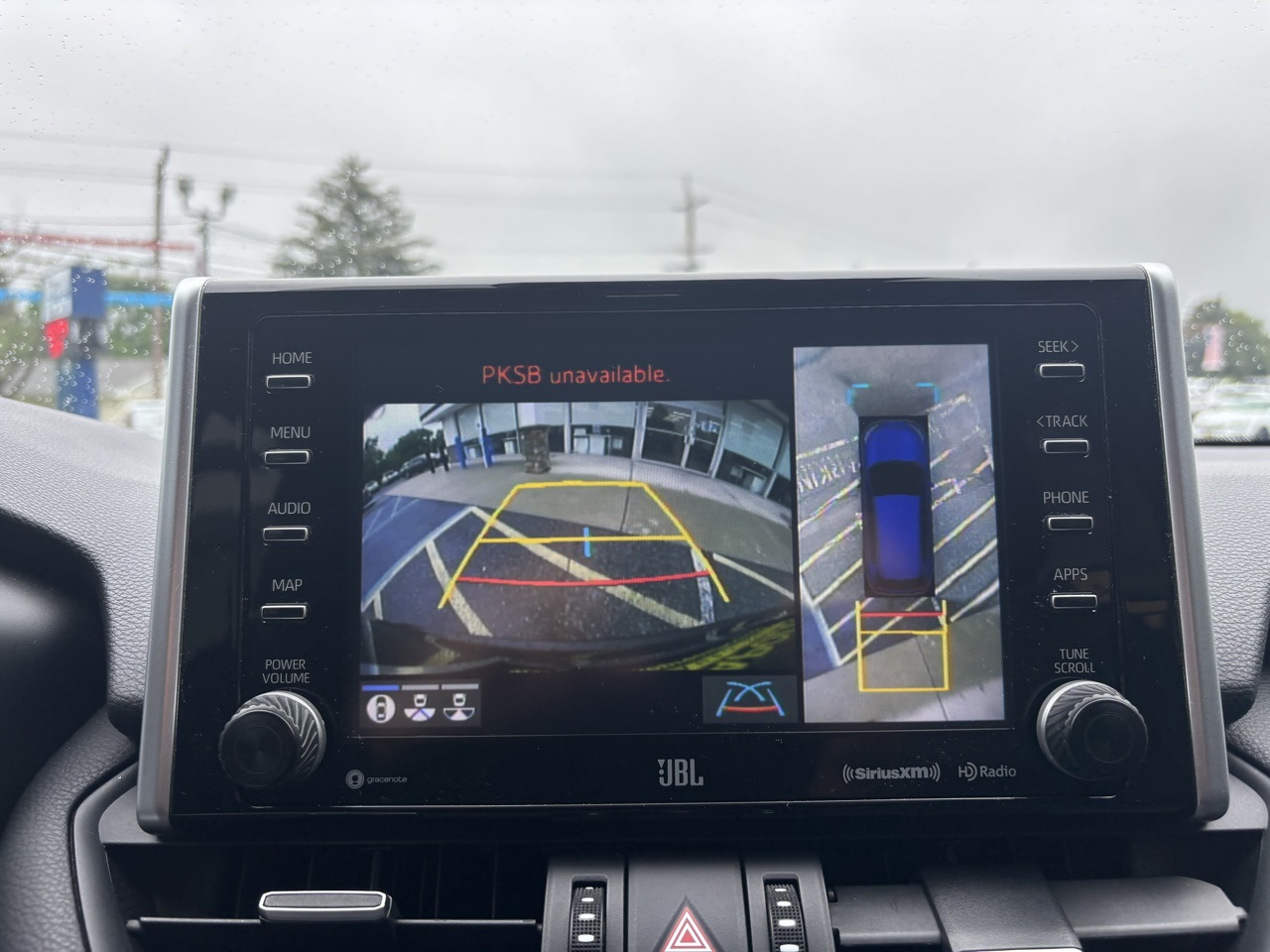 Vehicle image 12 of 20