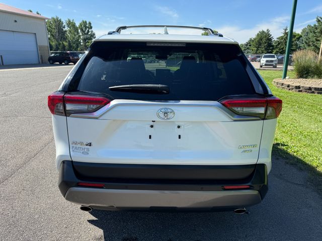 Vehicle image 5 of 15