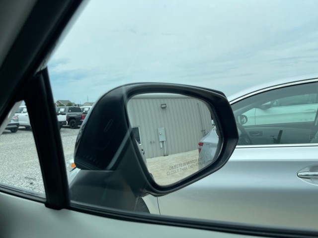 Vehicle image 21 of 21
