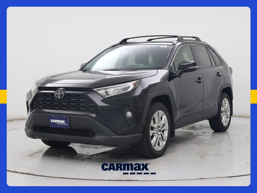 2019 Toyota RAV4 XLE Premium Image 1 of 21