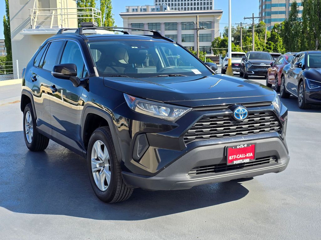 Vehicle image 3 of 31