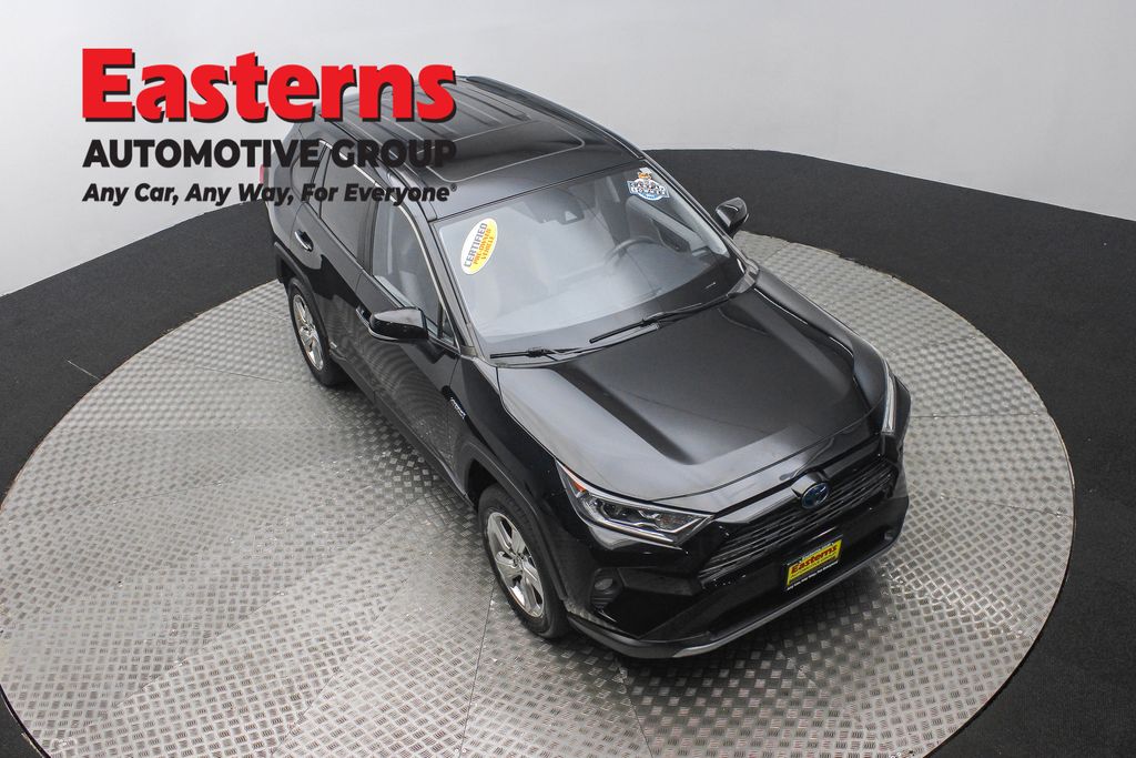 2019 Toyota RAV4 Hybrid Limited Image 12 of 62