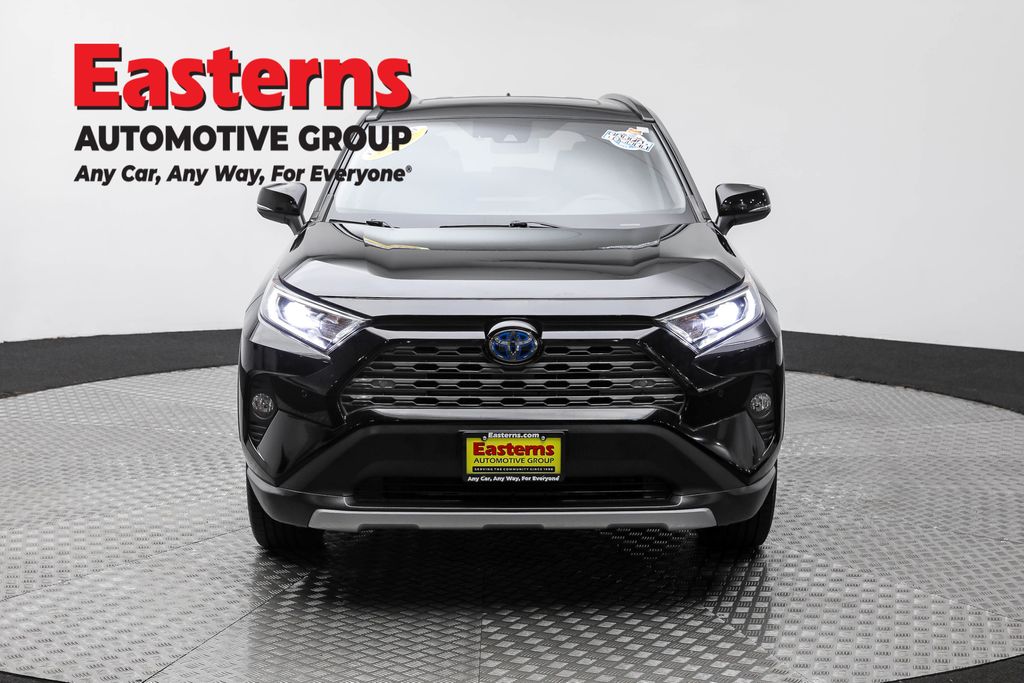 2019 Toyota RAV4 Hybrid Limited Image 9 of 62