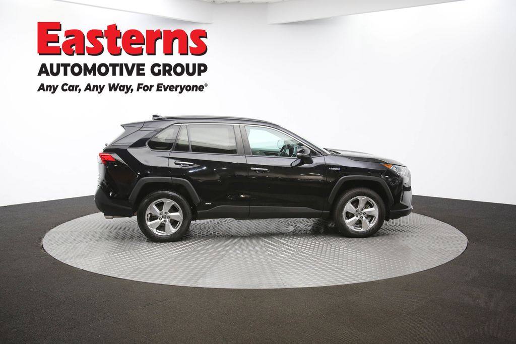 2019 Toyota RAV4 Hybrid Limited Image 17 of 62