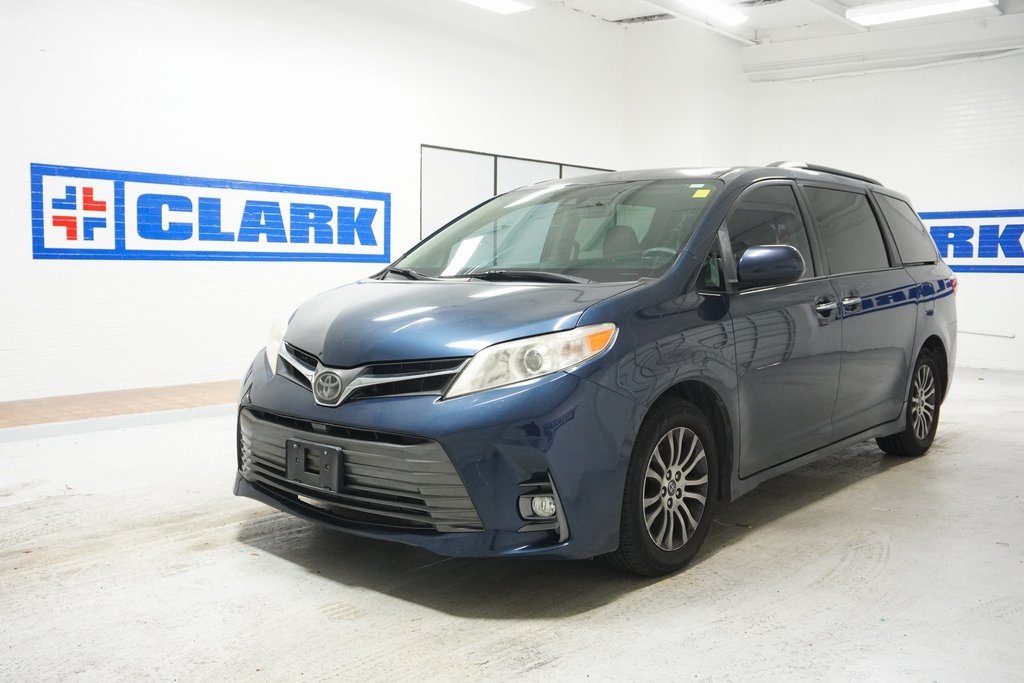 Vehicle image 2 of 37