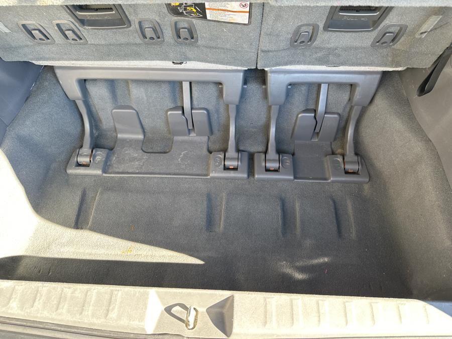Vehicle image 14 of 35