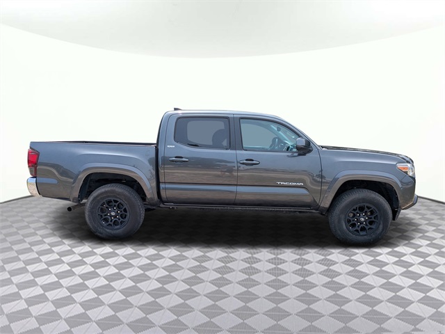 Vehicle image 5 of 30