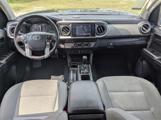 Vehicle image 15 of 30