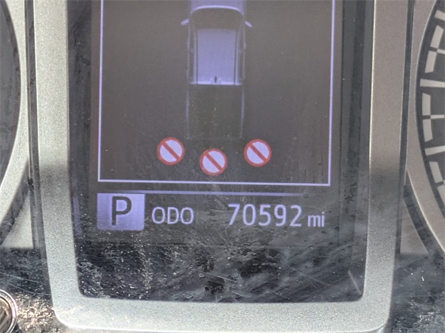 Vehicle image 28 of 30