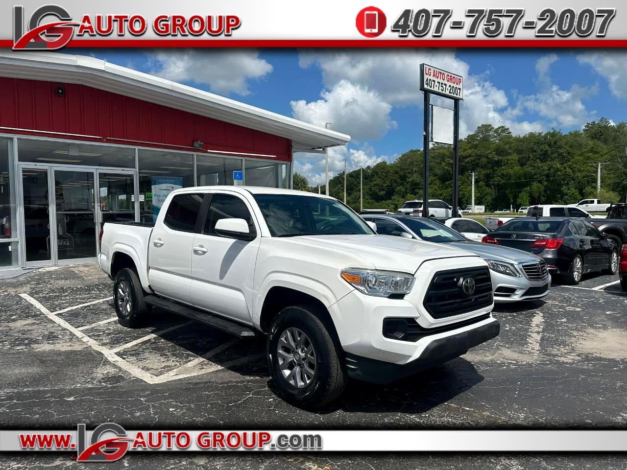 Vehicle image 4 of 14