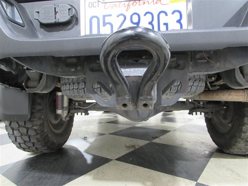 Vehicle image 26 of 34