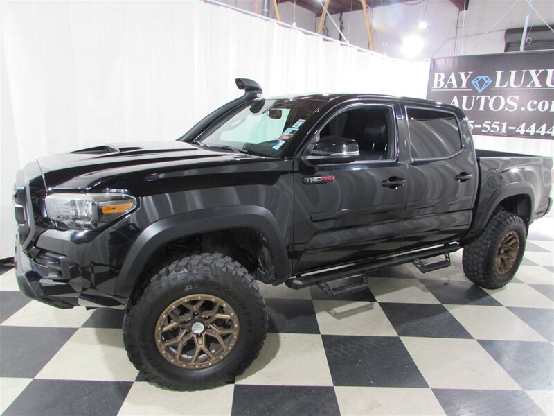 Vehicle image 7 of 34