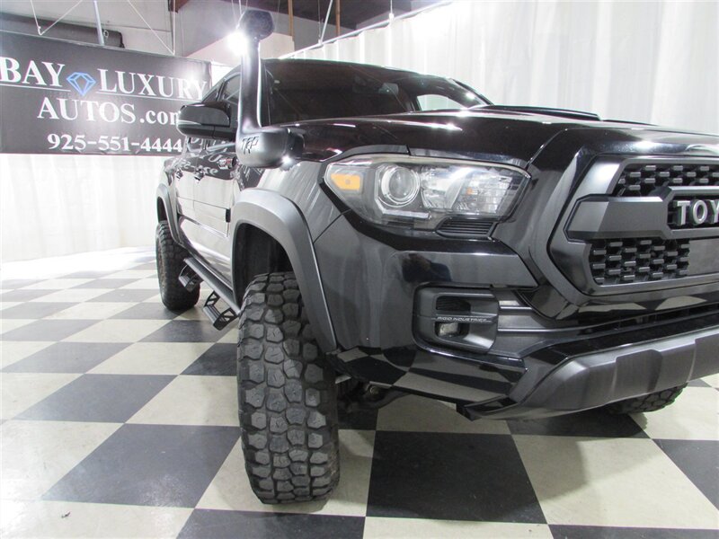 Vehicle image 6 of 34