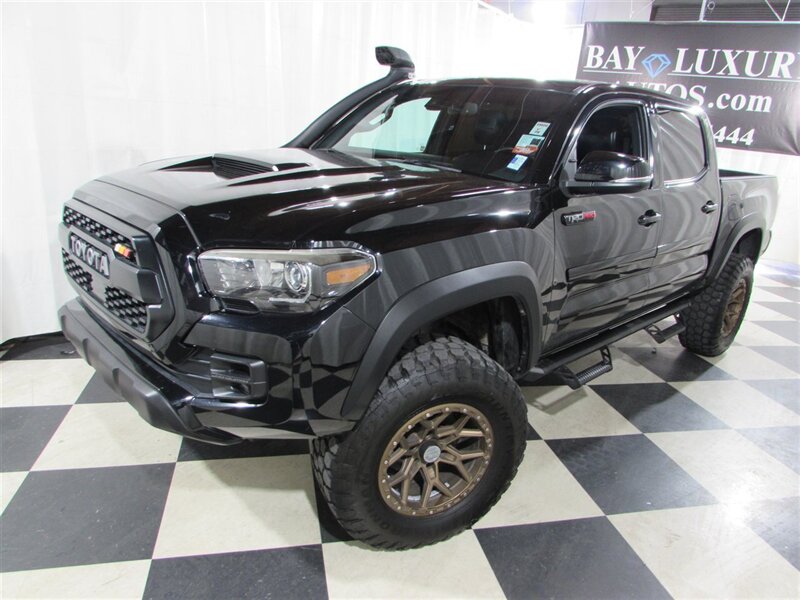 Vehicle image 1 of 34
