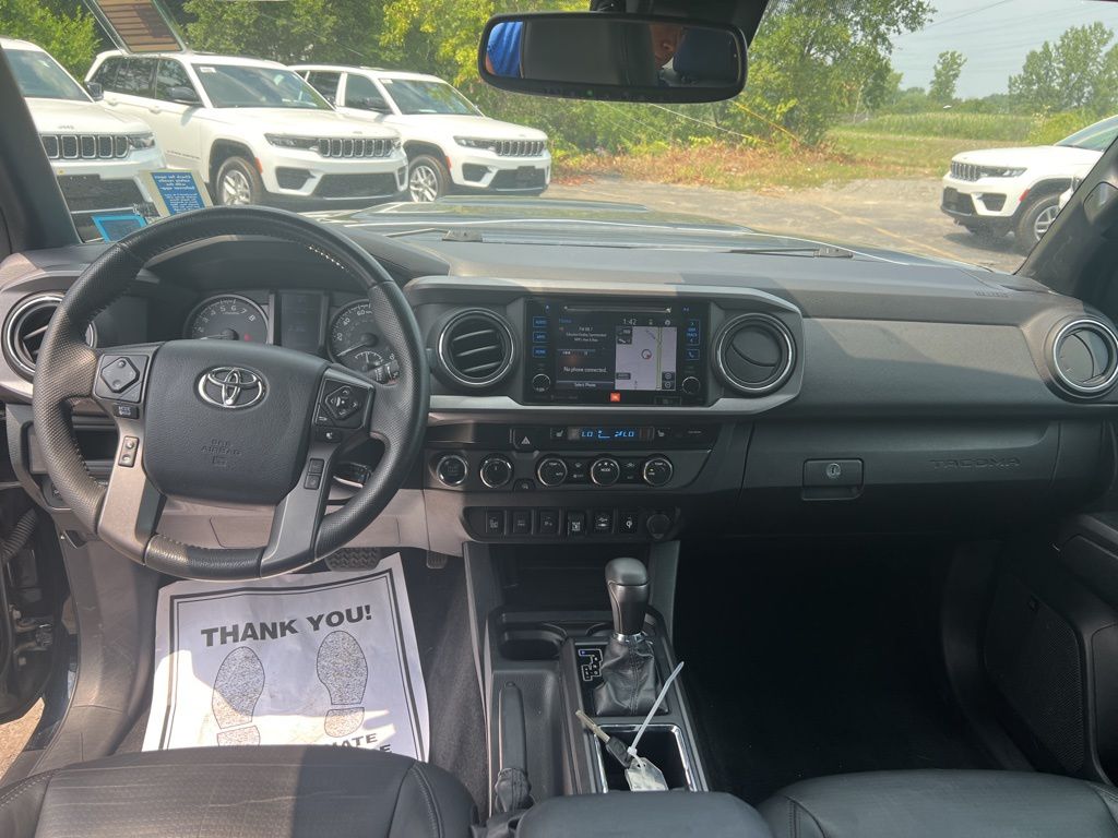 Vehicle image 20 of 41