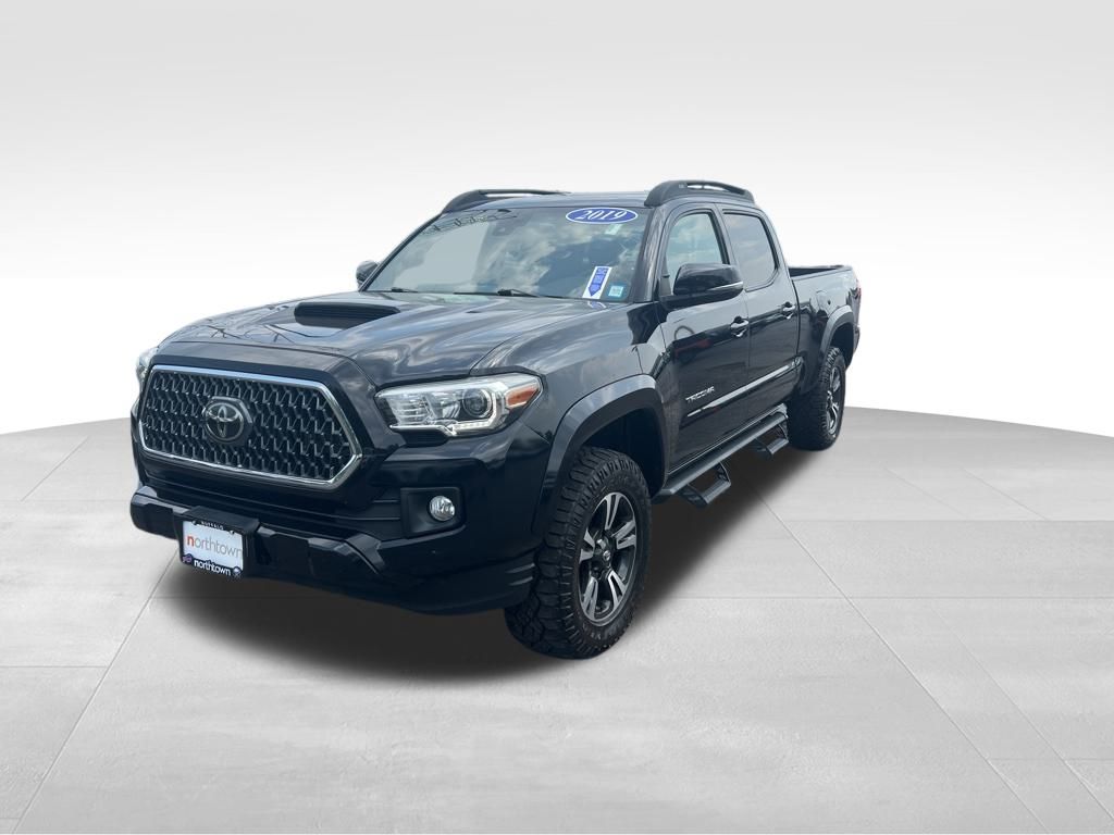 Vehicle image 1 of 41