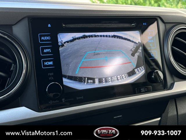 Vehicle image 18 of 27