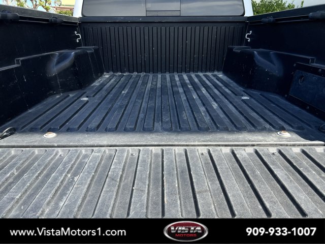 Vehicle image 14 of 27