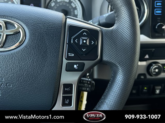 Vehicle image 17 of 27