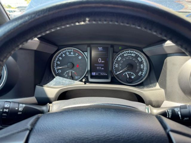 Vehicle image 29 of 41