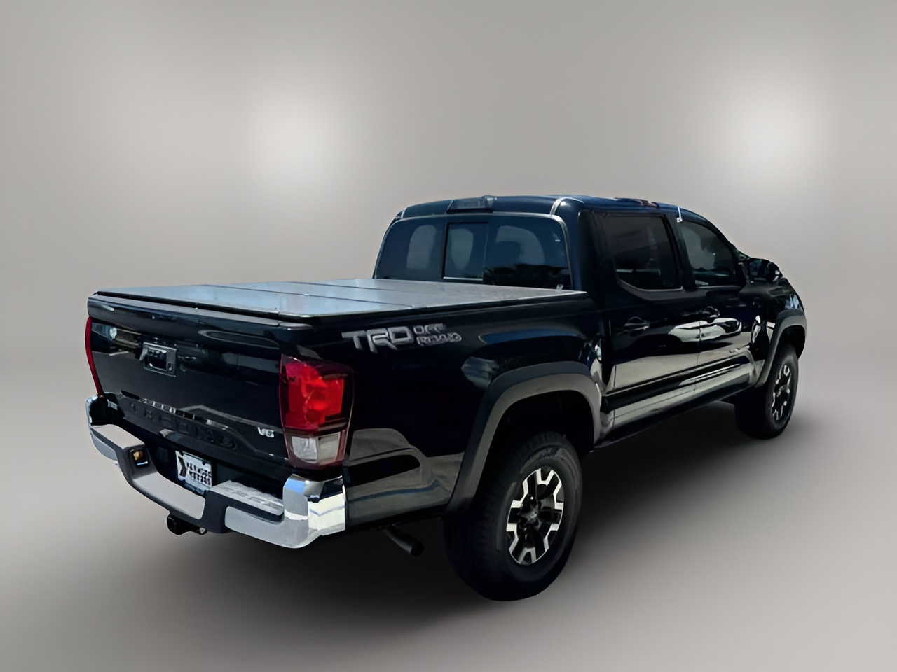 Vehicle image 37 of 41