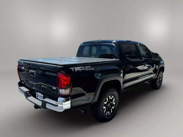 Vehicle image 5 of 41