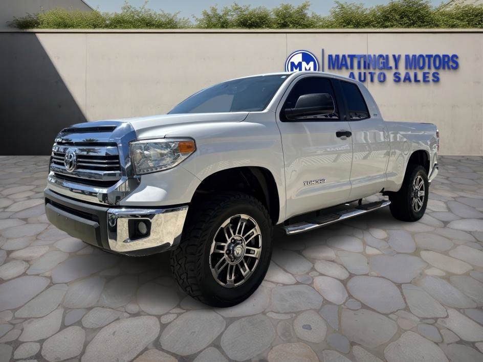 Vehicle image 1 of 32