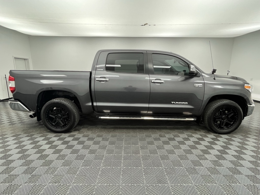 Vehicle image 4 of 35