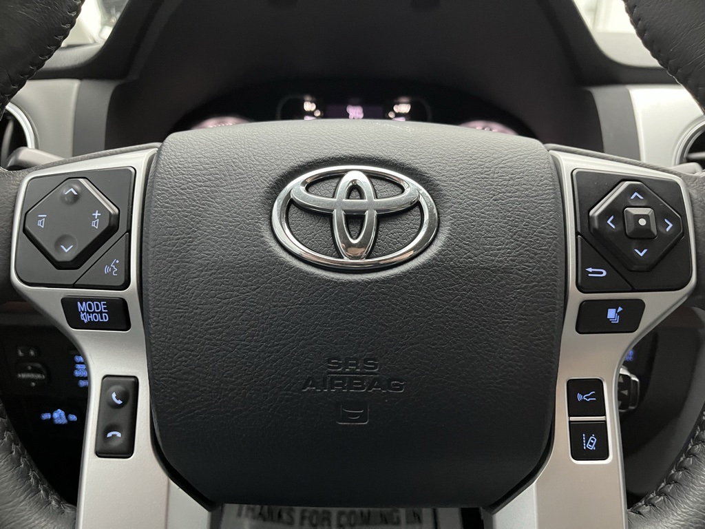 Vehicle image 30 of 35