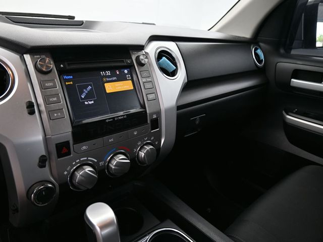 Vehicle image 58 of 73