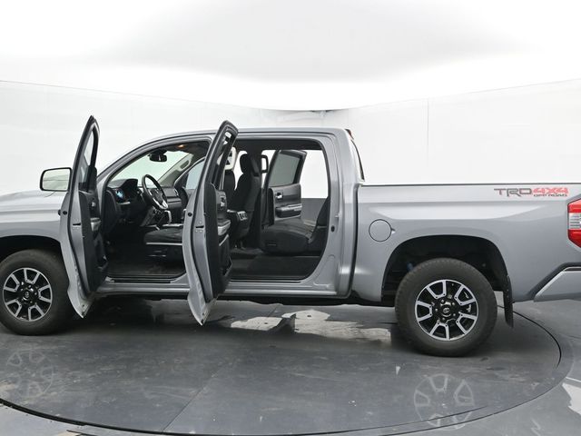 Vehicle image 44 of 73