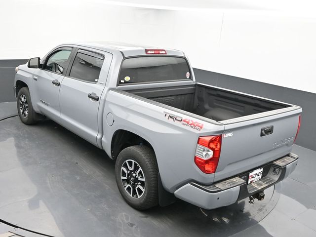Vehicle image 38 of 73